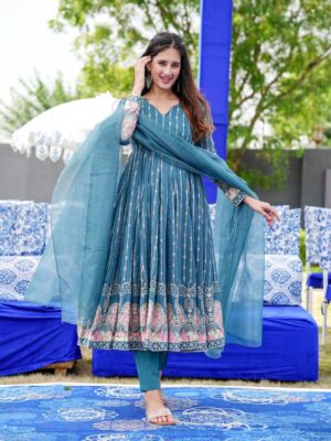 Gowns Faux Georgette Thread Work with Sequence 3 Piece Set 